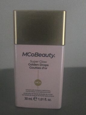 MCoBeauty Super Glow Golden Drops - Pink & Gold Highlighter